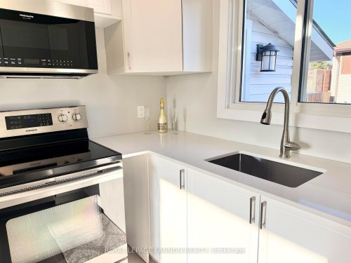 330 Arundel Street, Thunder Bay, ON 