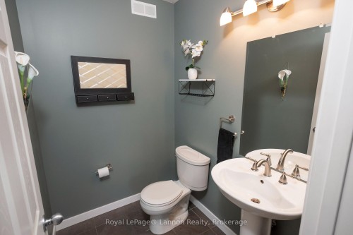 120 Light Court, Thunder Bay, ON 