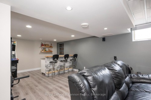 120 Light Court, Thunder Bay, ON 