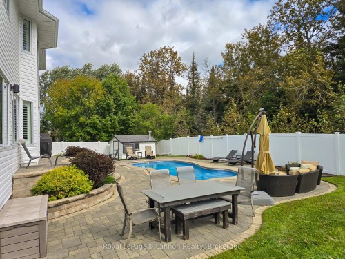 120 Light Court, Thunder Bay, ON 