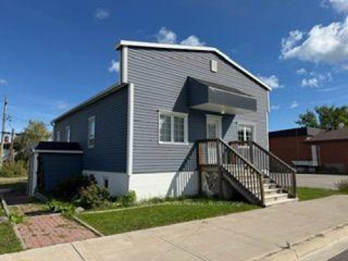 47 Salls Street, Red Rock, ON 