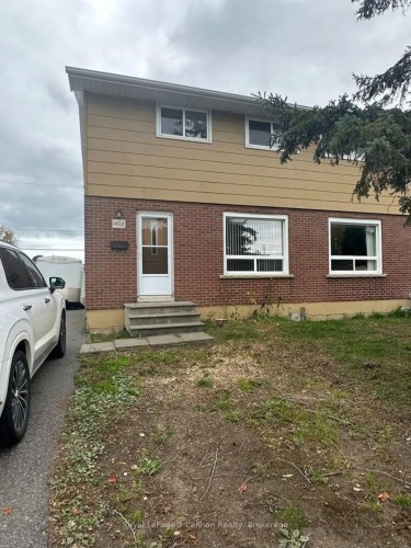402 James Street N, Thunder Bay, ON 
