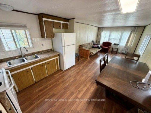 7 Sarawak Drive, Thunder Bay, ON 