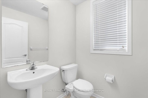 11 Amos Avenue, Brantford, ON 