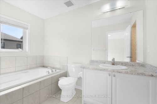 11 Amos Avenue, Brantford, ON 