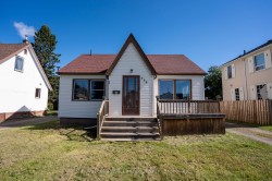 738 Mortimer Avenue EThunder Bay, ON P7E 1Y6