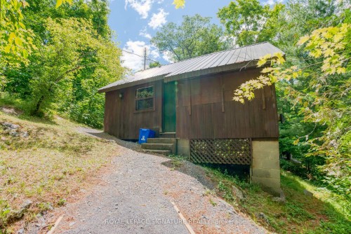 1841 Fifth Lake Road, Central Frontenac, ON 