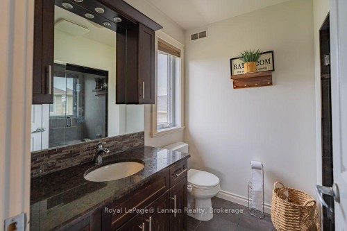 696 Weiler Boulevard, Thunder Bay, ON 