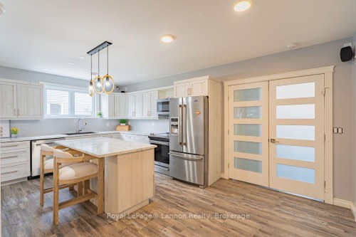 696 Weiler Boulevard, Thunder Bay, ON 