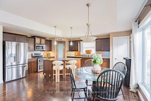 696 Weiler Boulevard, Thunder Bay, ON 