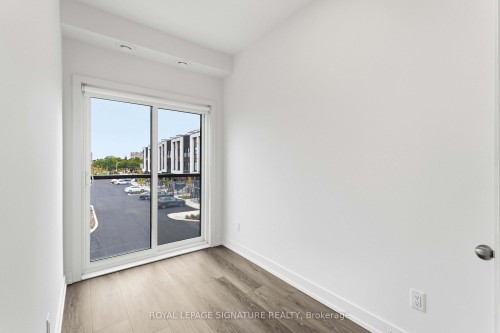 307C-16 Melbourne Avenue , St. Catharines, ON L2P 0G5 5