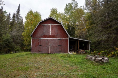 6590 Townline Road, Thunder Bay, ON 