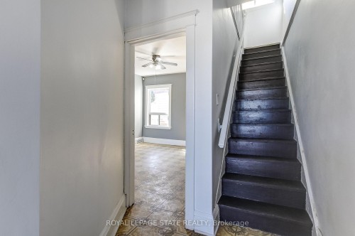 69 Gage Avenue N, Hamilton, ON 