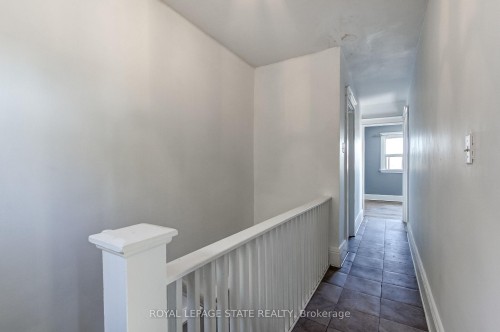 69 Gage Avenue N, Hamilton, ON 