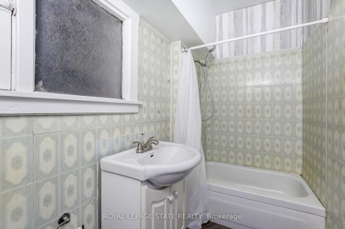 69 Gage Avenue N, Hamilton, ON 
