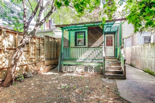 69 Gage Avenue N, Hamilton, ON 