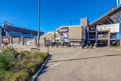 69 Gage Avenue N, Hamilton, ON 