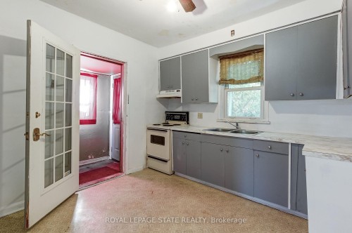 69 Gage Avenue N, Hamilton, ON 