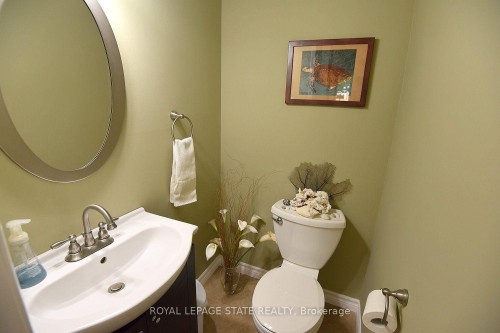 18 Claudette Gate, Hamilton, ON 