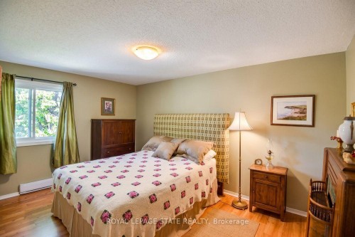 18 Claudette Gate, Hamilton, ON 