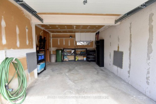 18 Claudette Gate, Hamilton, ON 