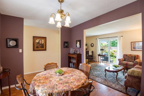 18 Claudette Gate, Hamilton, ON 