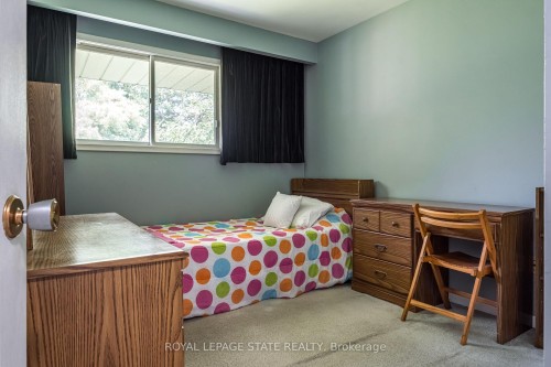 14 Woodside Drive, Hamilton, ON 