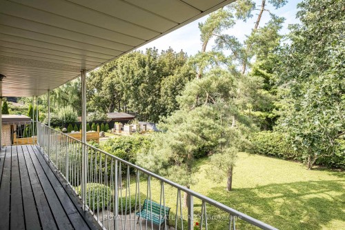 14 Woodside Drive, Hamilton, ON 