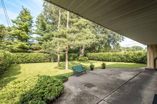14 Woodside Drive, Hamilton, ON 