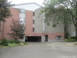203-5 Niagara Street  Grimsby, ON L3M 5A3