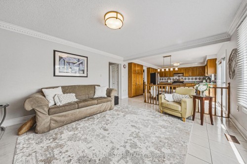90 Fairington Crescent, Hamilton, ON 