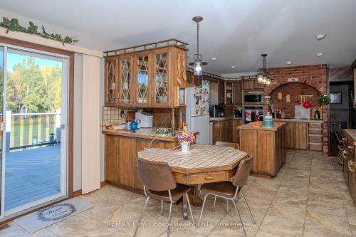 3410 Hwy 11 71 Highway, La Vallee, ON 