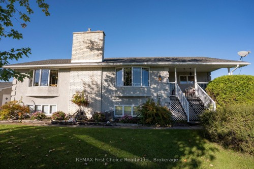 3410 Hwy 11 71 Highway, La Vallee, ON 