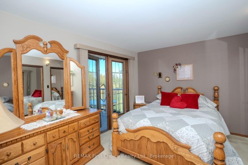3410 Hwy 11 71 Highway, La Vallee, ON 