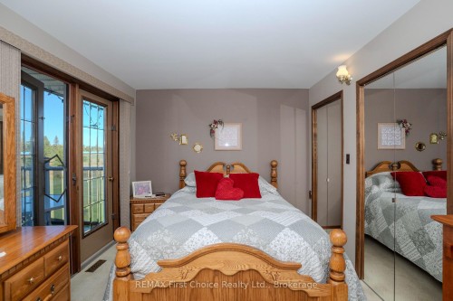 3410 Hwy 11 71 Highway, La Vallee, ON 