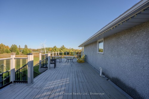 3410 Hwy 11 71 Highway, La Vallee, ON 