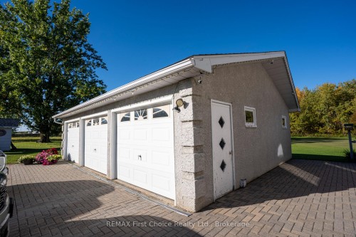 3410 Hwy 11 71 Highway, La Vallee, ON 