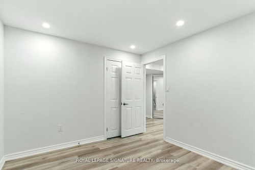 Bsmt-151 Royal Winter Drive , Hamilton, ON L0R 1C0 4