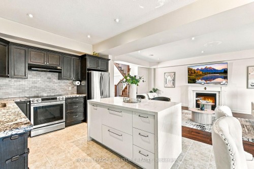17 Lagoon Avenue, Hamilton, ON 
