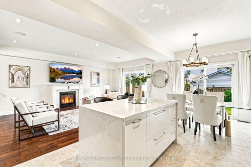 17 Lagoon Avenue, Hamilton, ON 