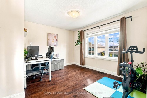 17 Lagoon Avenue, Hamilton, ON 