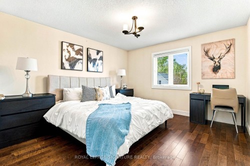 17 Lagoon Avenue, Hamilton, ON 