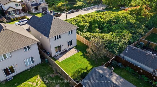 17 Lagoon Avenue, Hamilton, ON 