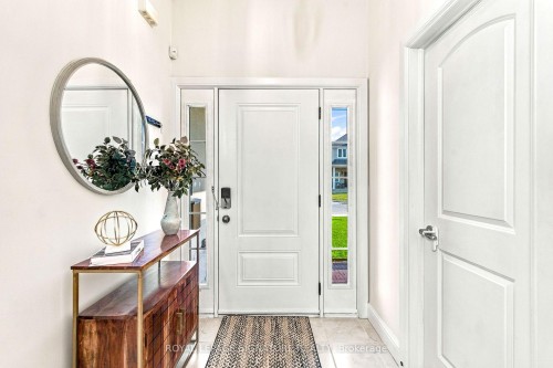 17 Lagoon Avenue, Hamilton, ON 