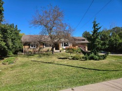 538 Main Street W Grimsby, ON L3M 1T8