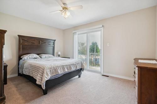 251 Green Mountain Road E, Stoney Creek, ON - Indoor Photo Showing Bedroom