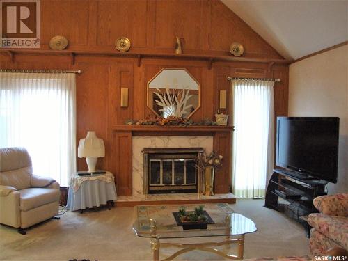 316 8Th Street W, Leader, SK - Indoor Photo Showing Living Room With Fireplace