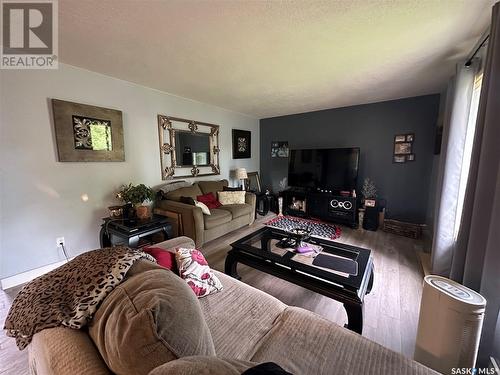 510 East Avenue, Kamsack, SK - Indoor Photo Showing Living Room