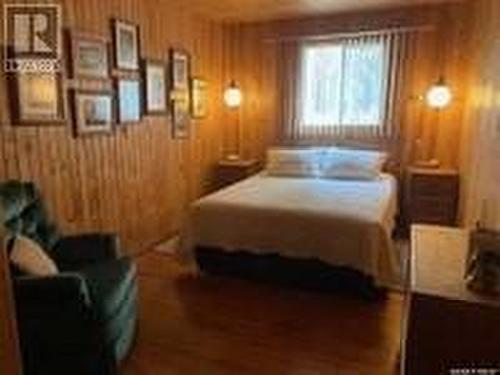 Arrowhead Island, Lac La Ronge, SK - Indoor Photo Showing Bedroom