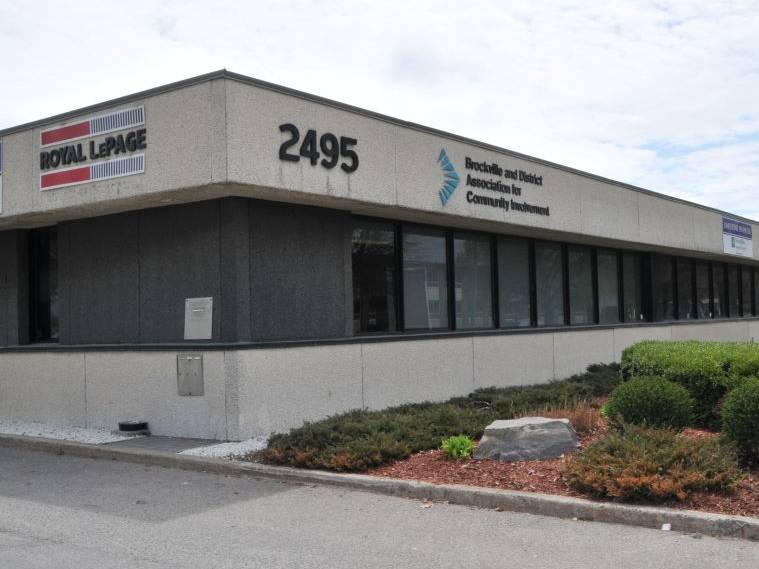 Royal LePage ProAlliance Realty Brokerage - Unit 2A-2495 PARKEDALE AVENUE WEST, Brockville, ON, K6V 3H2